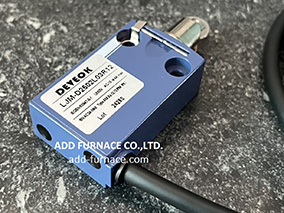 LJM-D2502L03R12